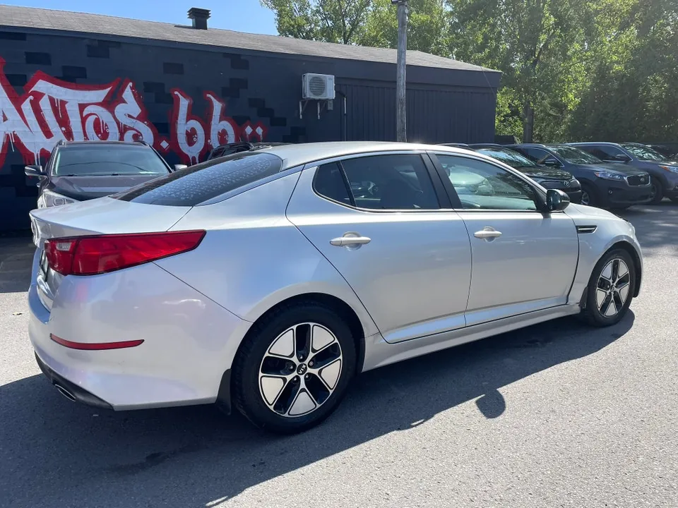 Kia Optima 2015 photo 2