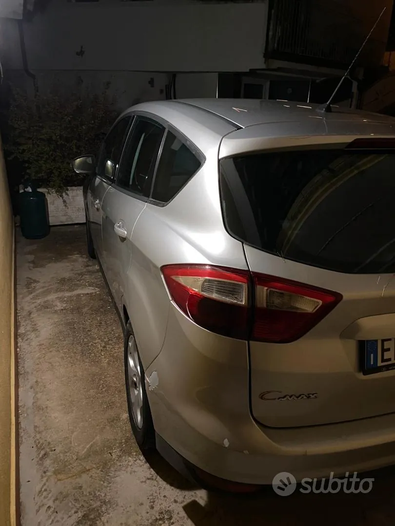 Ford C-Max 2011 photo 5