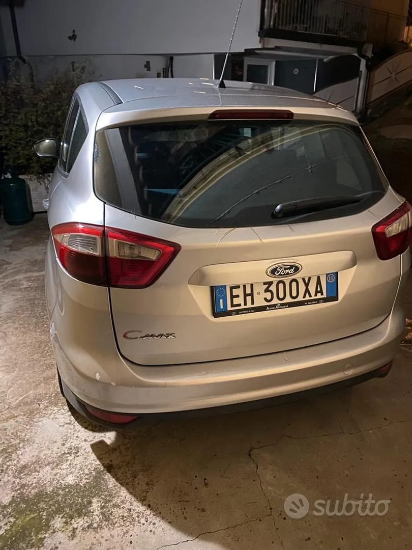 Ford C-Max 2011 photo 4
