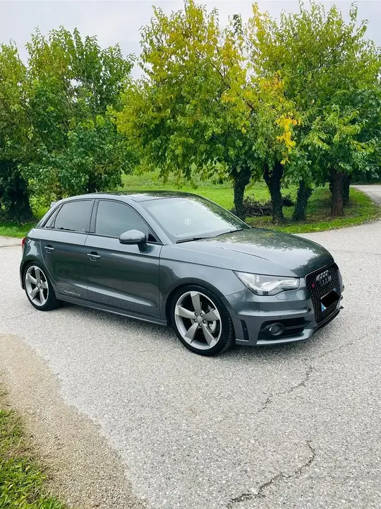 Audi A1 2013 photo 2