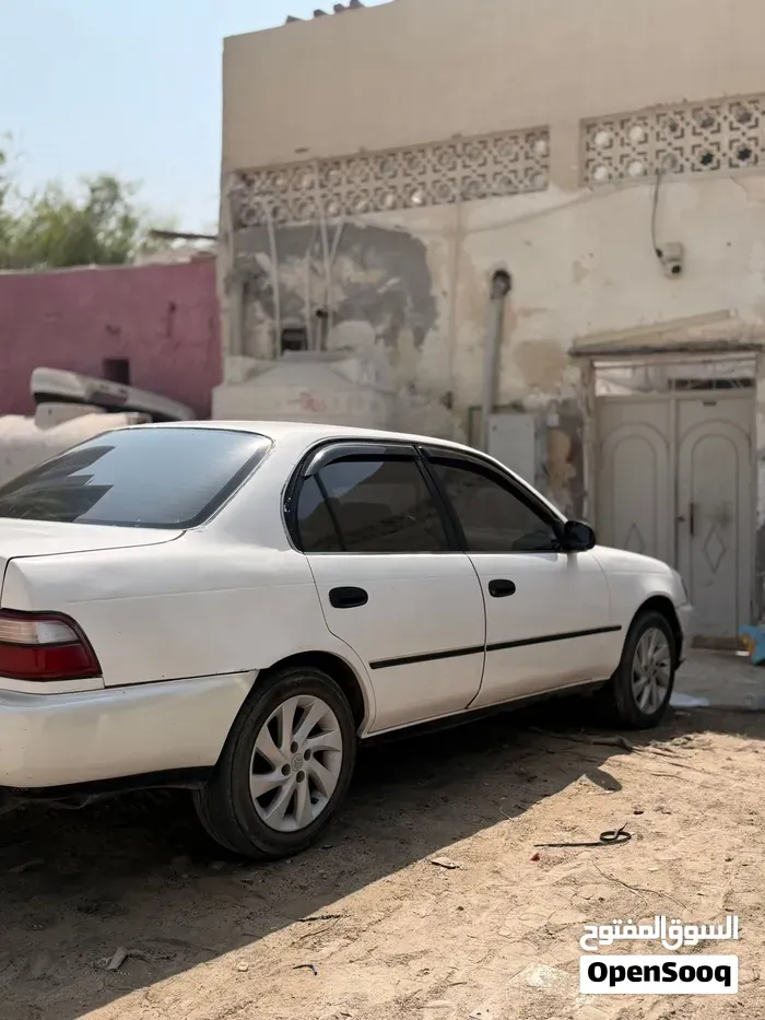 Toyota Corolla 1995 photo 3