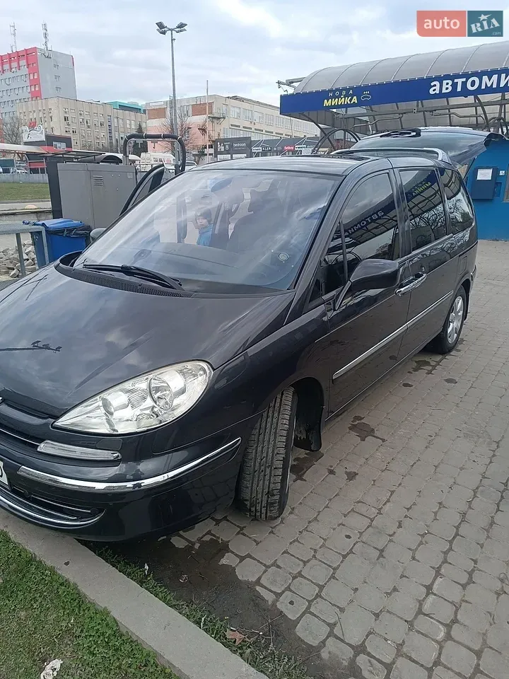 Peugeot 807 2008 photo 3