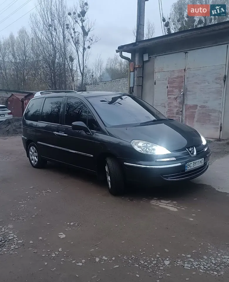 Peugeot 807