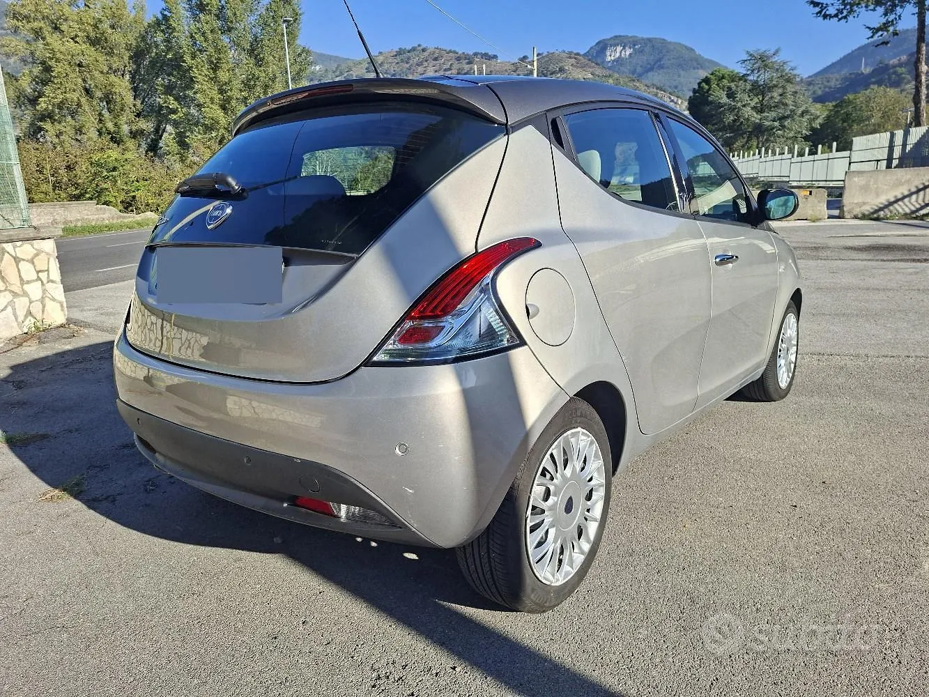 Lancia Ypsilon 2014 photo 3
