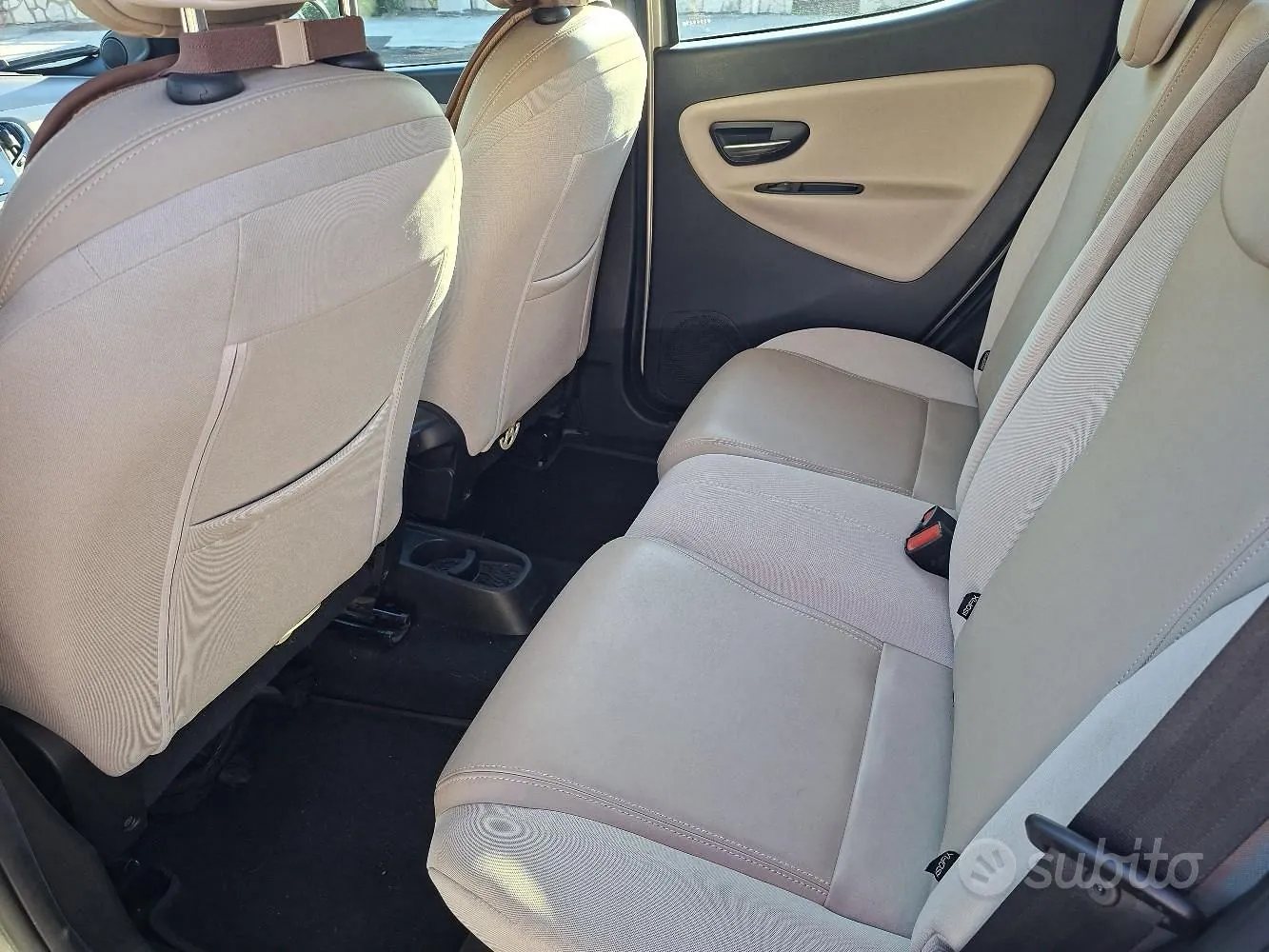 Lancia Ypsilon 2014 photo 5