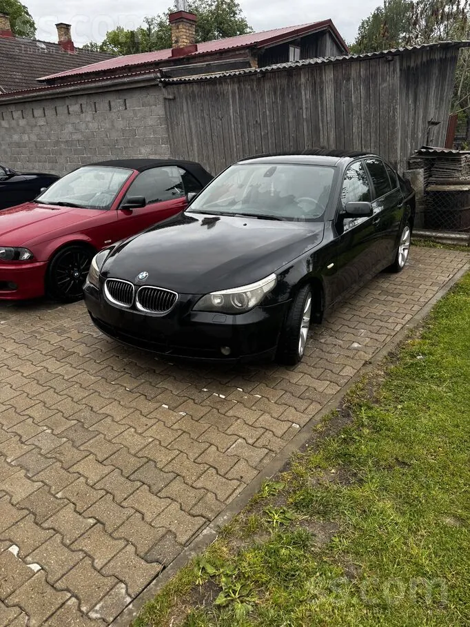 BMW 530