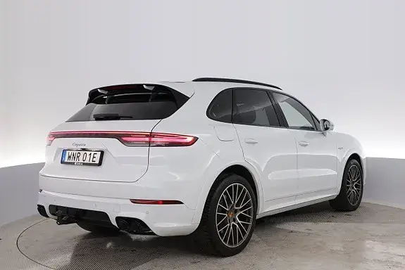 Porsche Cayenne 2023 photo 5