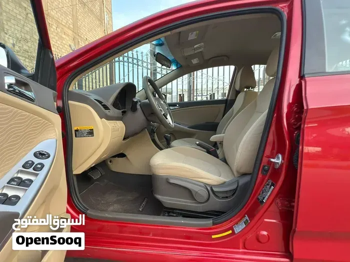 Hyundai Accent 2014 photo 2