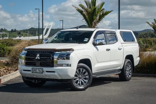 Mitsubishi Triton