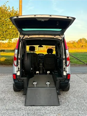 Renault Kangoo 2015 photo 2