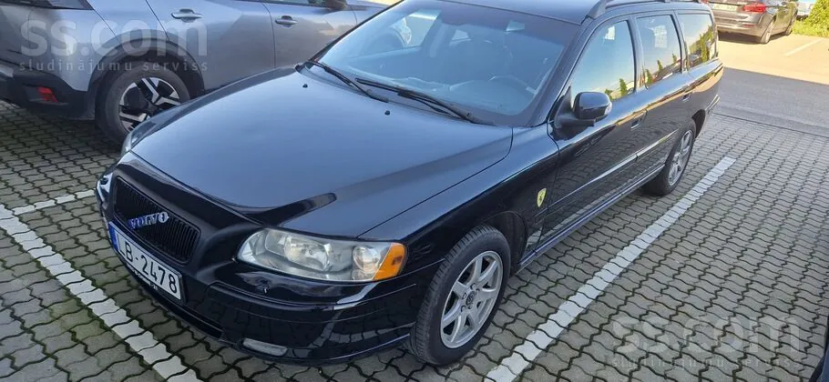 Volvo V70 2007 photo 2