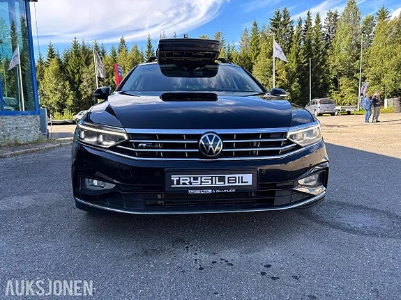 Volkswagen Passat 2022 photo 3