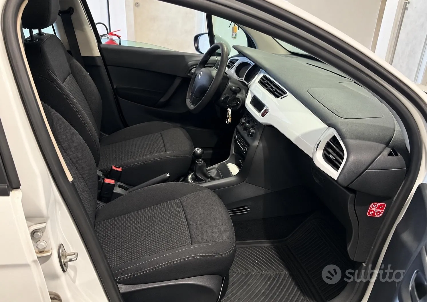 Citroen C3 2017 photo 4