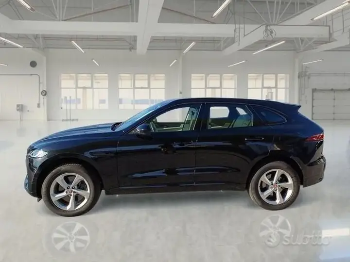 Jaguar F-Pace 2023 photo 4
