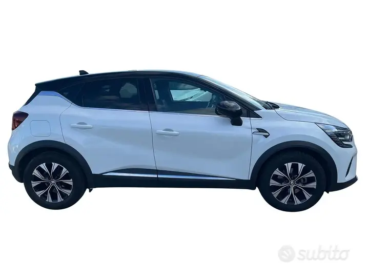 Renault Captur 2023 photo 3