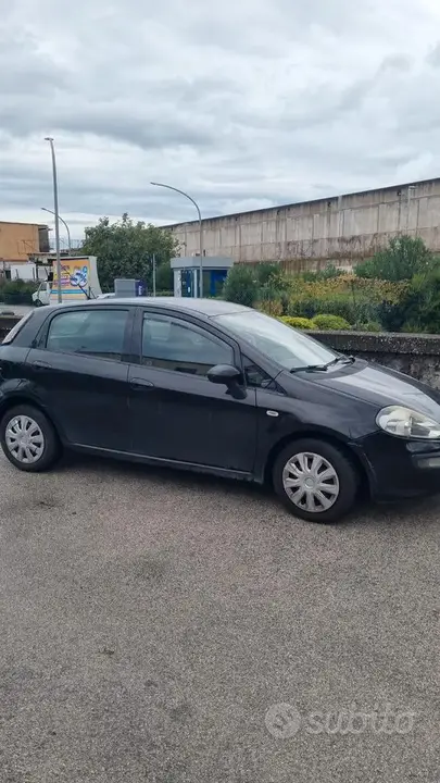 Fiat Punto Evo 2010 photo 3