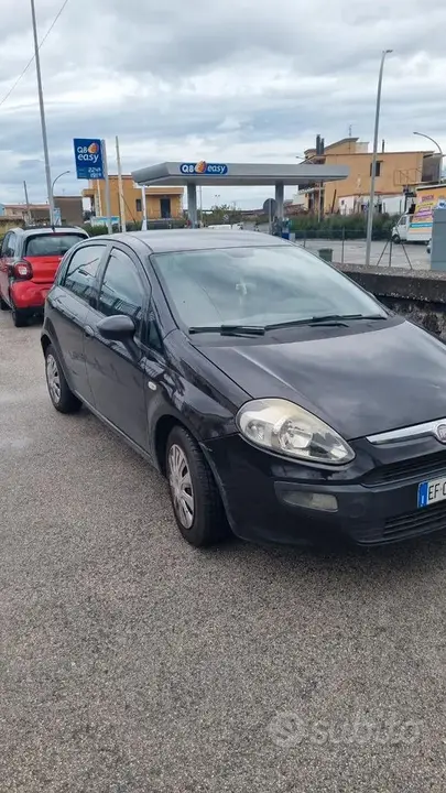 Fiat Punto Evo 2010 photo 2