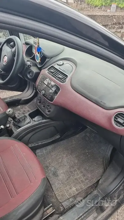 Fiat Punto Evo 2010 photo 5
