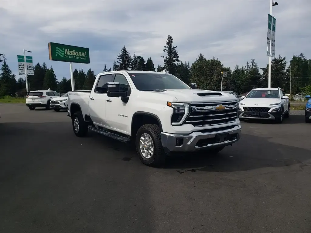 Chevrolet Silverado 2500 2024 photo 3