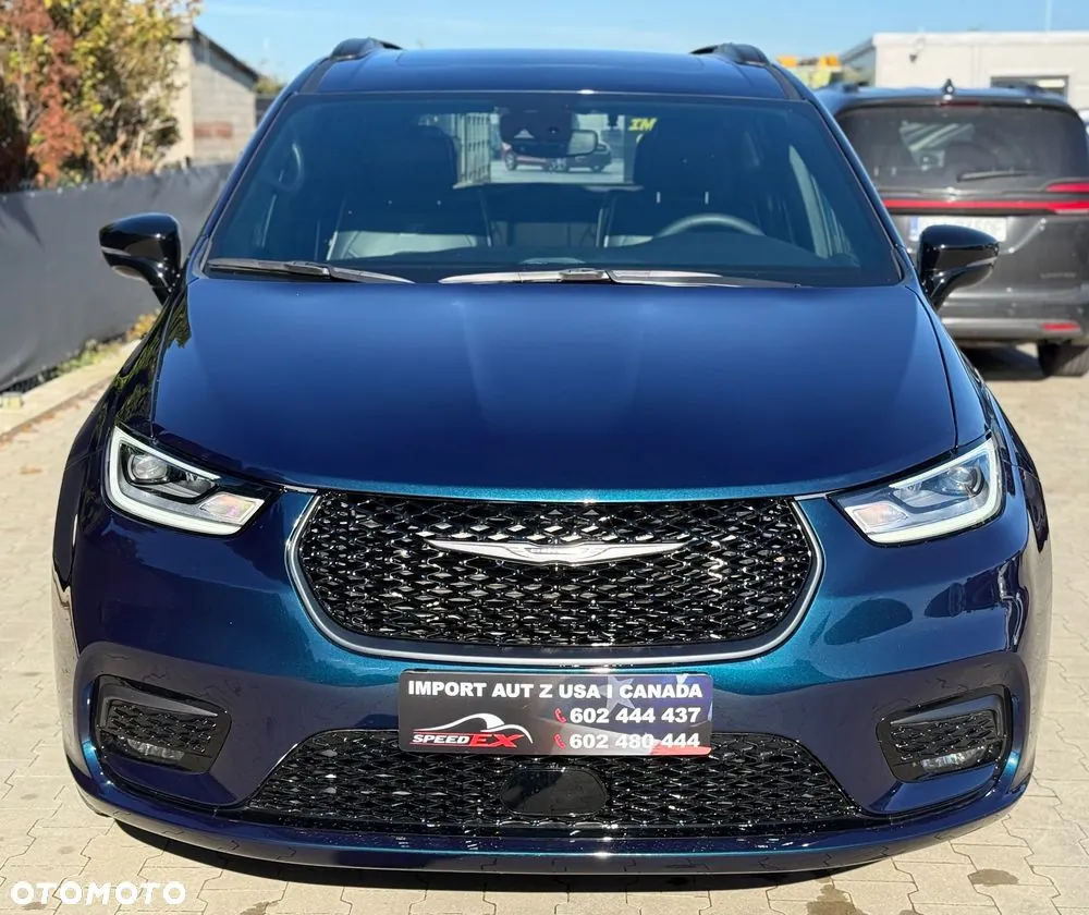 Chrysler Pacifica 2025 photo 5