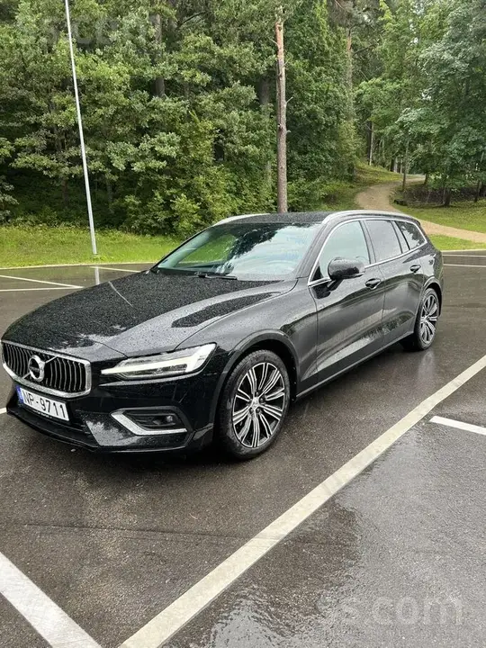 Volvo V60 2018 photo 2