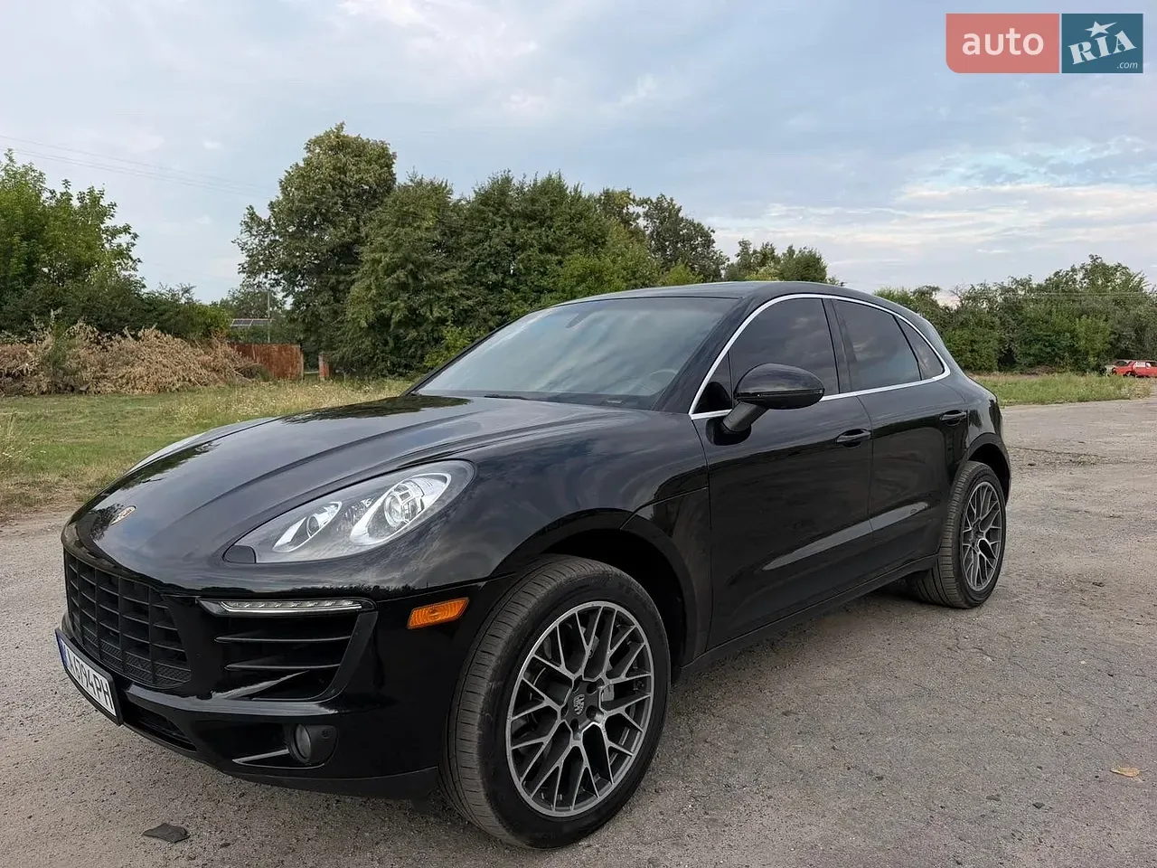 Porsche Macan 2015 photo 2