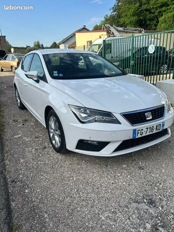 Seat Leon 2019 photo 2