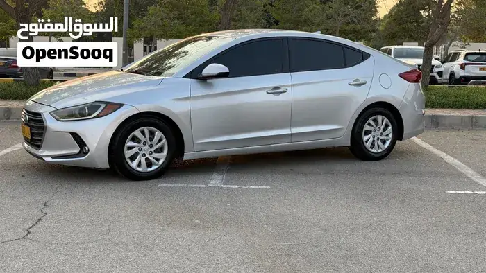 Hyundai Elantra 2017 photo 4