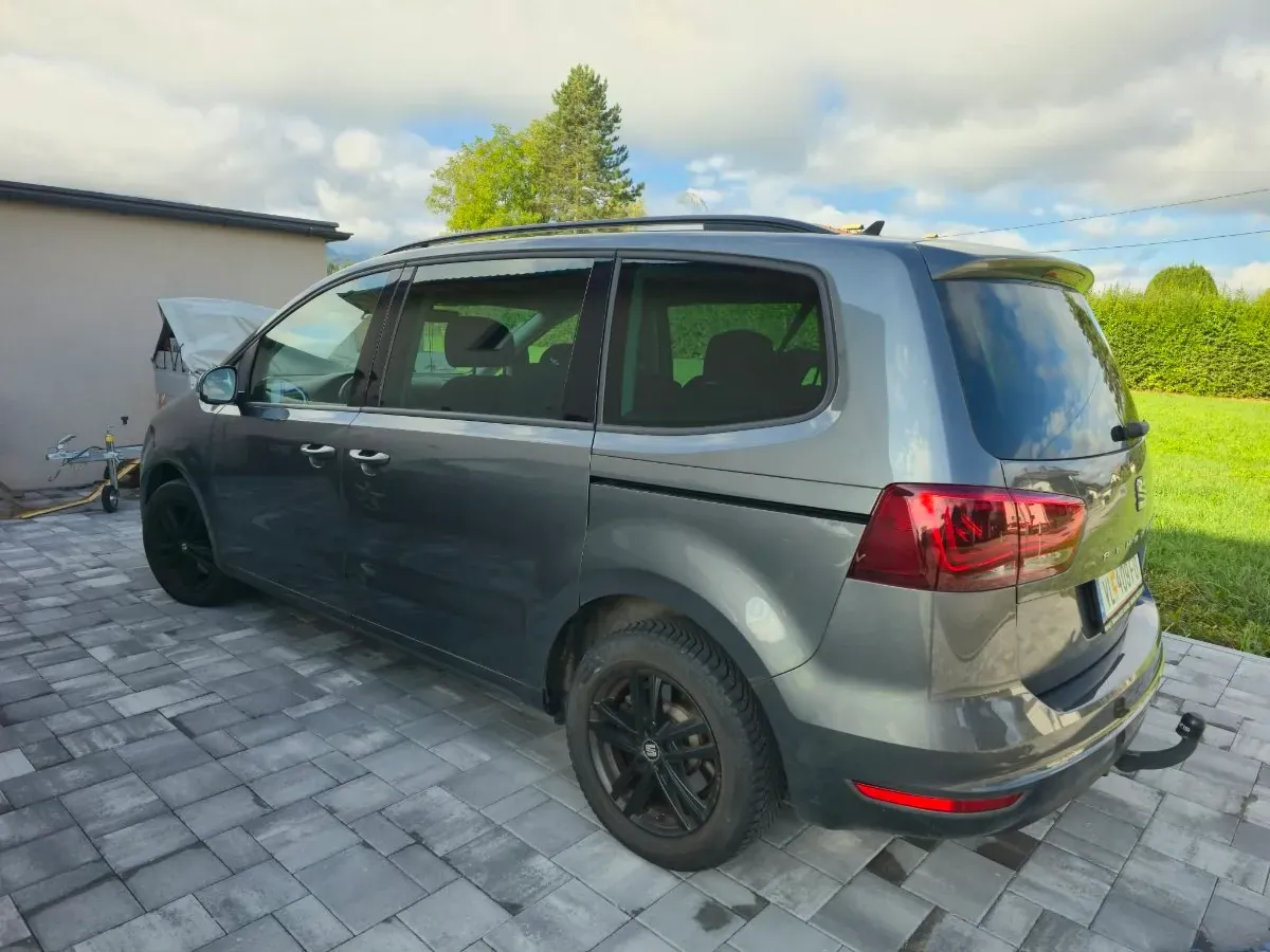 Seat Alhambra 2018 photo 2