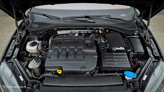 Skoda Superb 2016 photo 4