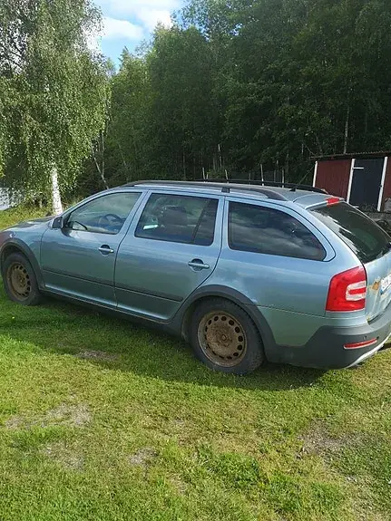 Skoda Octavia Scout 2008 photo 4