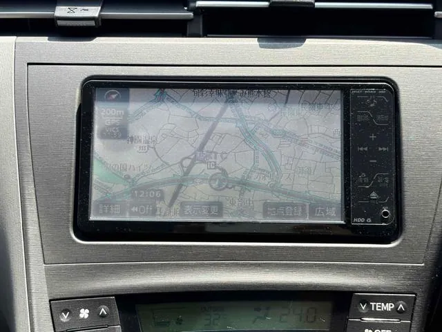 Toyota Prius 2011 photo 2