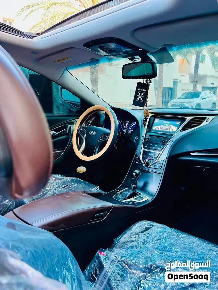 Hyundai Grandeur 2015 photo 4
