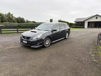 Subaru Legacy 2009 photo 2