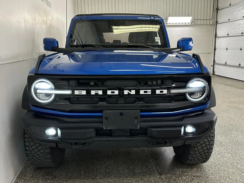 Ford Bronco 2022 photo 2