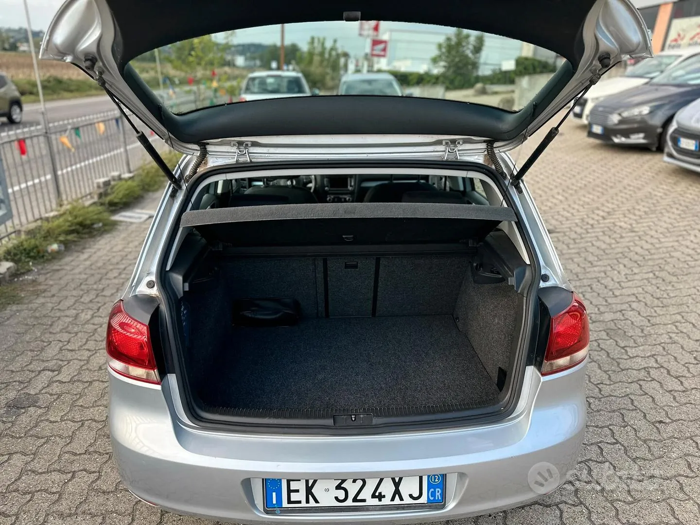 Volkswagen Golf 2012 photo 5