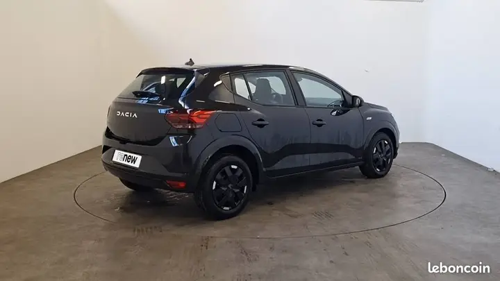 Dacia Sandero 2025 photo 2