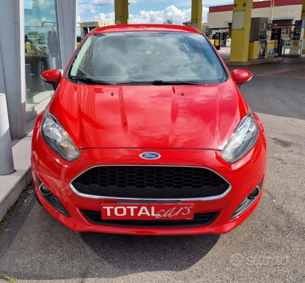 Ford Fiesta 2016 photo 2