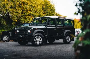 Land Rover Defender 2004 photo 3