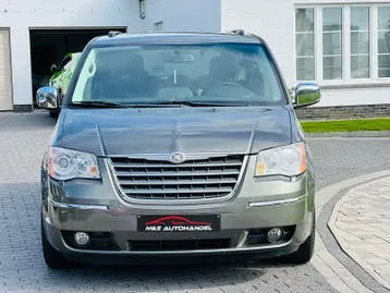 Chrysler Grand Voyager 2011 photo 2
