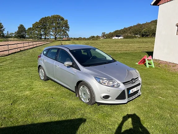 Ford Focus 2013 photo 3