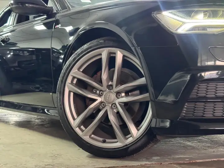 Audi A6 Avant 2015 photo 2