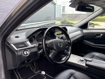 Mercedes-Benz Eklasse 2011 photo 3