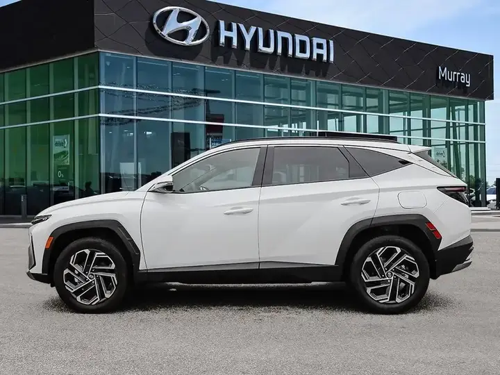 Hyundai Tucson Hybrid 2026 photo 3