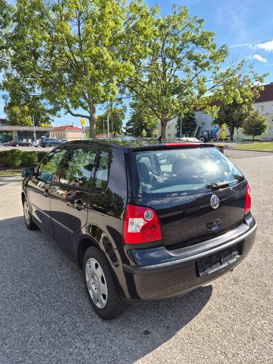 Volkswagen Polo 2003 photo 3