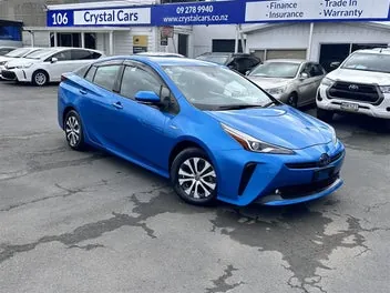 Toyota Prius 2019 photo 2