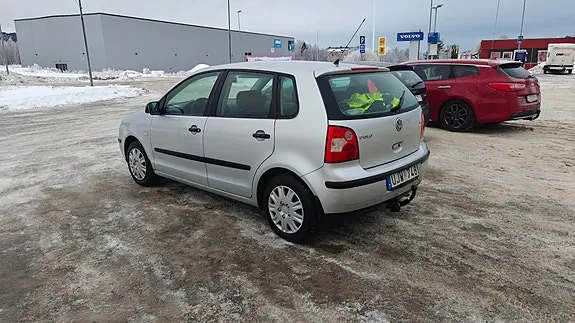 Volkswagen Polo 2004 photo 2