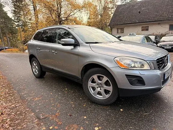 Volvo Xc60 2010 photo 2