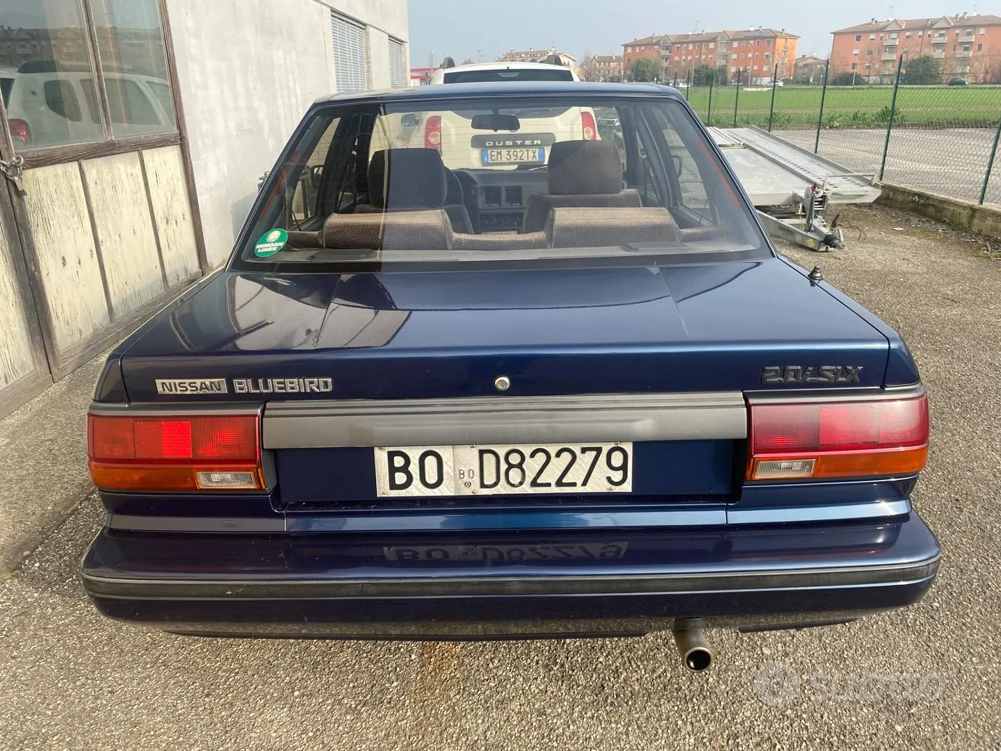 Nissan Bluebird 1989 photo 4