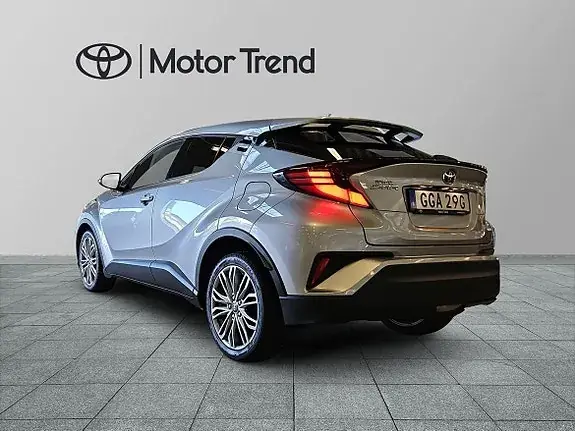 Toyota C-Hr 2023 photo 3